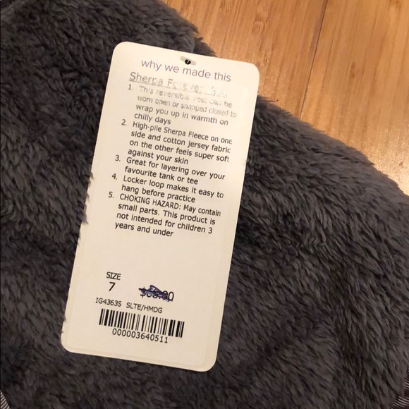 Ivavva Reversible Sherpa Forever Vest -NWT - Picture 3 of 3